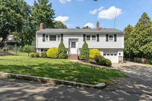 7 Locust St, Reading, MA 01867 - Photo 1