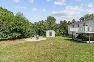 7 Locust St, Reading, MA 01867 - Photo 39