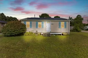 28 Sunset Blvd, Wareham, MA 02538 - Photo 1