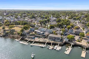 2 Mariners Ln, Marblehead, MA 01945 - Photo 31