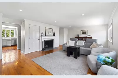 2 Mariners Ln, Marblehead, MA 01945 - Photo 11