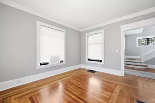 43 Cornell St, Springfield, MA 01109 - Photo 7