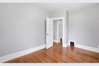43 Cornell St, Springfield, MA 01109 - Photo 15