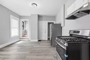 43 Cornell St, Springfield, MA 01109 - Photo 11