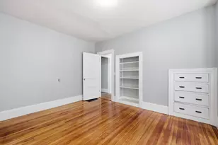43 Cornell St, Springfield, MA 01109 - Photo 17