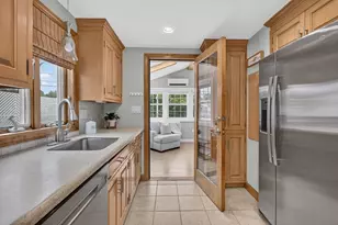 3 Wormstead St, Saugus, MA 01906 - Photo 7