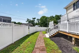 3 Wormstead St, Saugus, MA 01906 - Photo 33