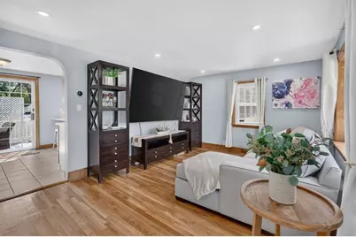 3 Wormstead St, Saugus, MA 01906 - Photo 17