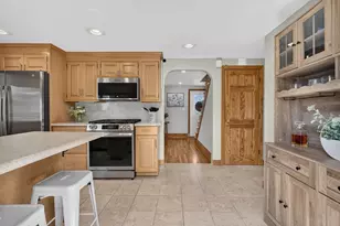 3 Wormstead St, Saugus, MA 01906 - Photo 11