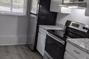 176 Highwood Dr, Franklin, MA 02038 - Photo 5