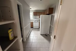 39 Hodges Ave, Taunton, MA 02780 - Photo 5