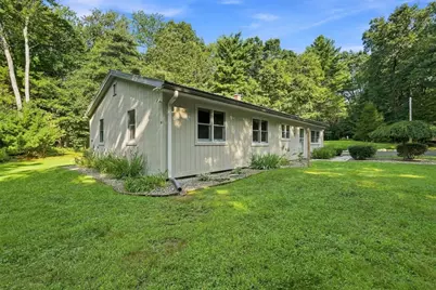 55 North St, Belchertown, MA 01007 - Photo 33