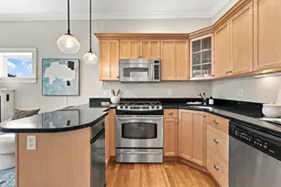 77 Old Harbor St, Boston, MA 02127 - Photo 7
