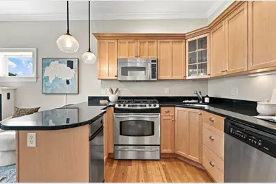 77 Old Harbor St #3, Boston, MA 02127 - Photo 7