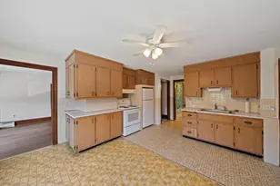 19 Bartlett, Avon, MA 02322 - Photo 3
