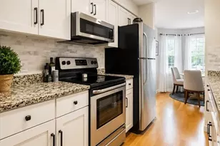 1559 Bay St, Taunton, MA 02780 - Photo 5
