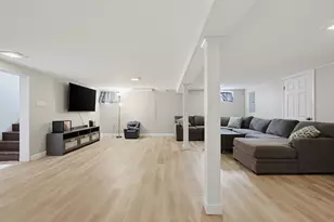 7 Haskell Pl, Peabody, MA 01960 - Photo 23