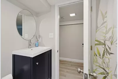 7 Haskell Pl, Peabody, MA 01960 - Photo 27