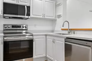 1243 Adams St, Boston, MA 02124 - Photo 7
