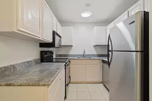 855 John Fitch Hwy, Fitchburg, MA 01420 - Photo 9