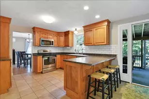 141 Farm Hill Rd, Leominster, MA 01453 - Photo 3