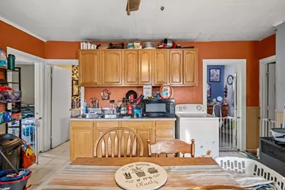 27 Henry St, Southbridge, MA 01550 - Photo 5