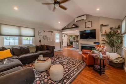 156 Oak St, Weymouth, MA 02190 - Photo 13
