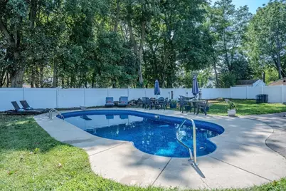 156 Oak St, Weymouth, MA 02190 - Photo 5