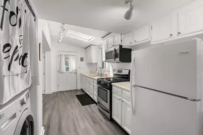 26 Wallis Street #1, Beverly, MA 01915 - Photo 7