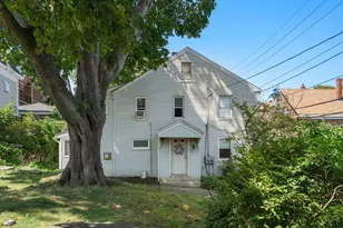 26 Wallis St, Beverly, MA 01915 - Photo 39