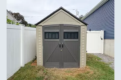 138 Rea St, Lowell, MA 01852 - Photo 27