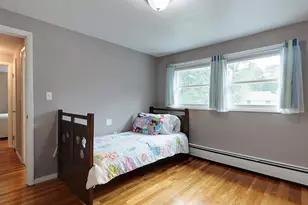 138 Rea St, Lowell, MA 01852 - Photo 15