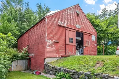 488 S Main St, Athol, MA 01331 - Photo 35