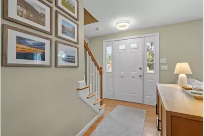 12 Enwright Way, Bridgewater, MA 02324 - Photo 3