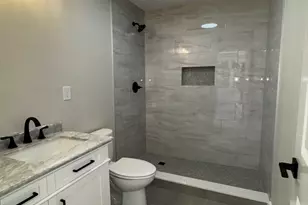 191 Oxford Ave, Dudley, MA 01571 - Photo 21