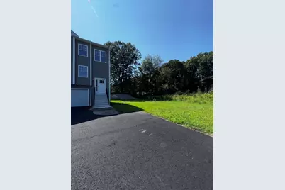 191 Oxford Ave #2, Dudley, MA 01571 - Photo 3