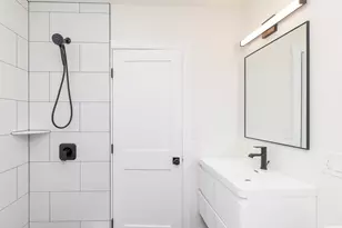 219 Trenton St, Boston, MA 02128 - Photo 17
