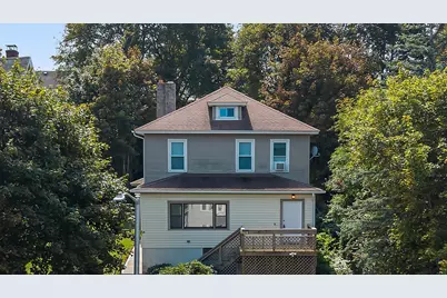 33 Clearview Ave, Worcester, MA 01605 - Photo 1