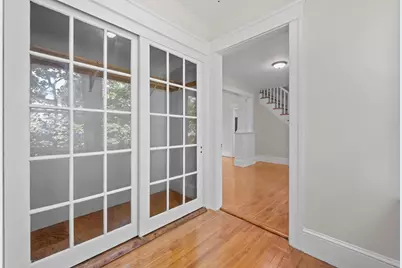 33 Clearview Ave, Worcester, MA 01605 - Photo 5