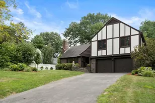 148 Sandra Ln, North Andover, MA 01845 - Photo 3