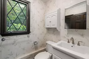 148 Sandra Ln, North Andover, MA 01845 - Photo 21