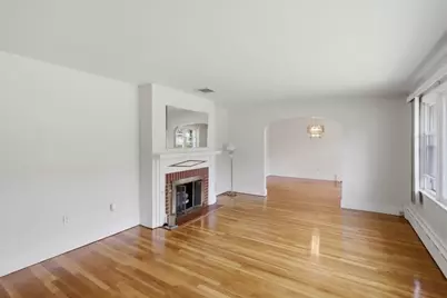 18 Picard Court, Swansea, MA 02777 - Photo 5