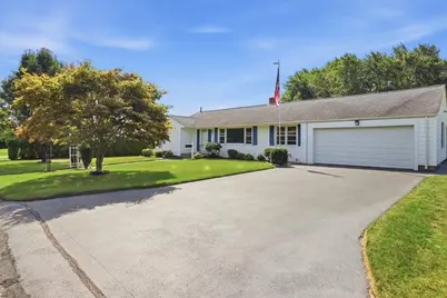 18 Picard Court, Swansea, MA 02777 - Photo 3
