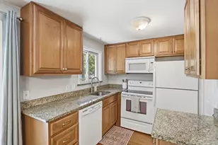 141 Thissell Ave, Dracut, MA 01826 - Photo 11