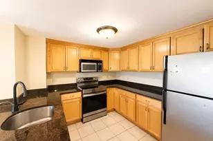 30 Daniels St, Malden, MA 02148 - Photo 5