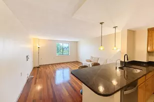 30 Daniels St, Malden, MA 02148 - Photo 3