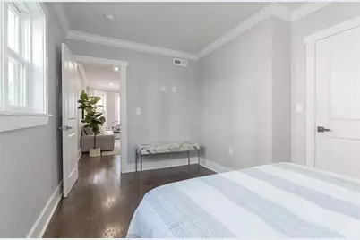 27 Plymouth St #3, Cambridge, MA 02141 - Photo 3