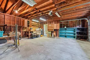 60 S West St, Agawam, MA 01001 - Photo 21