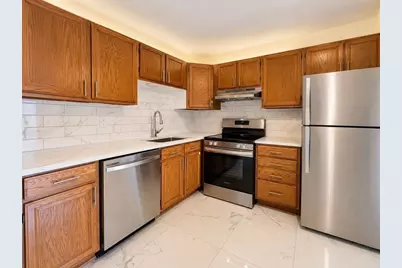 209 Riverview Ave #7, Newton, MA 02466 - Photo 7