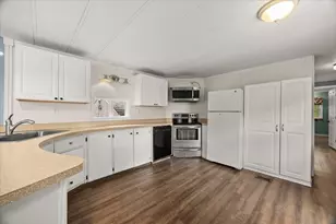 14 Judith Circle, Wareham, MA 02576 - Photo 5